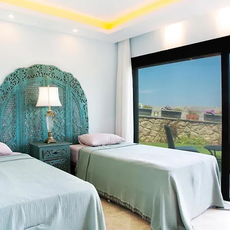 Villa Calista By Important Group Travel Yalikavak