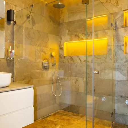 Villa Calista By Important Group Travel