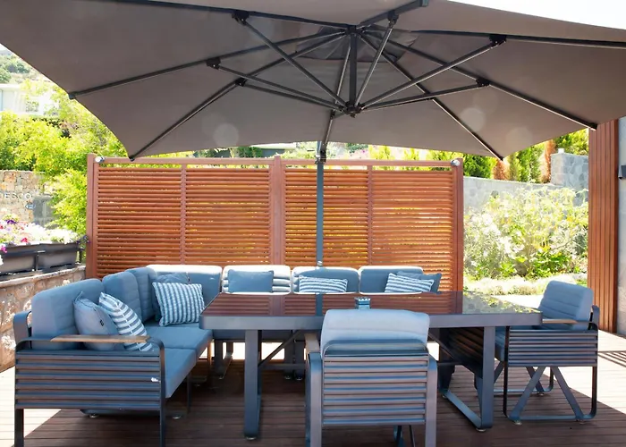 Villa Calista By Important Group Travel *