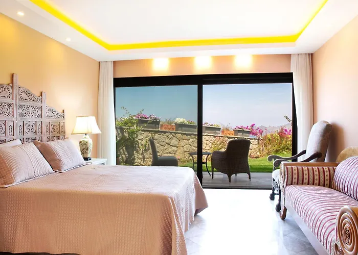 Villa Calista By Important Group Travel *